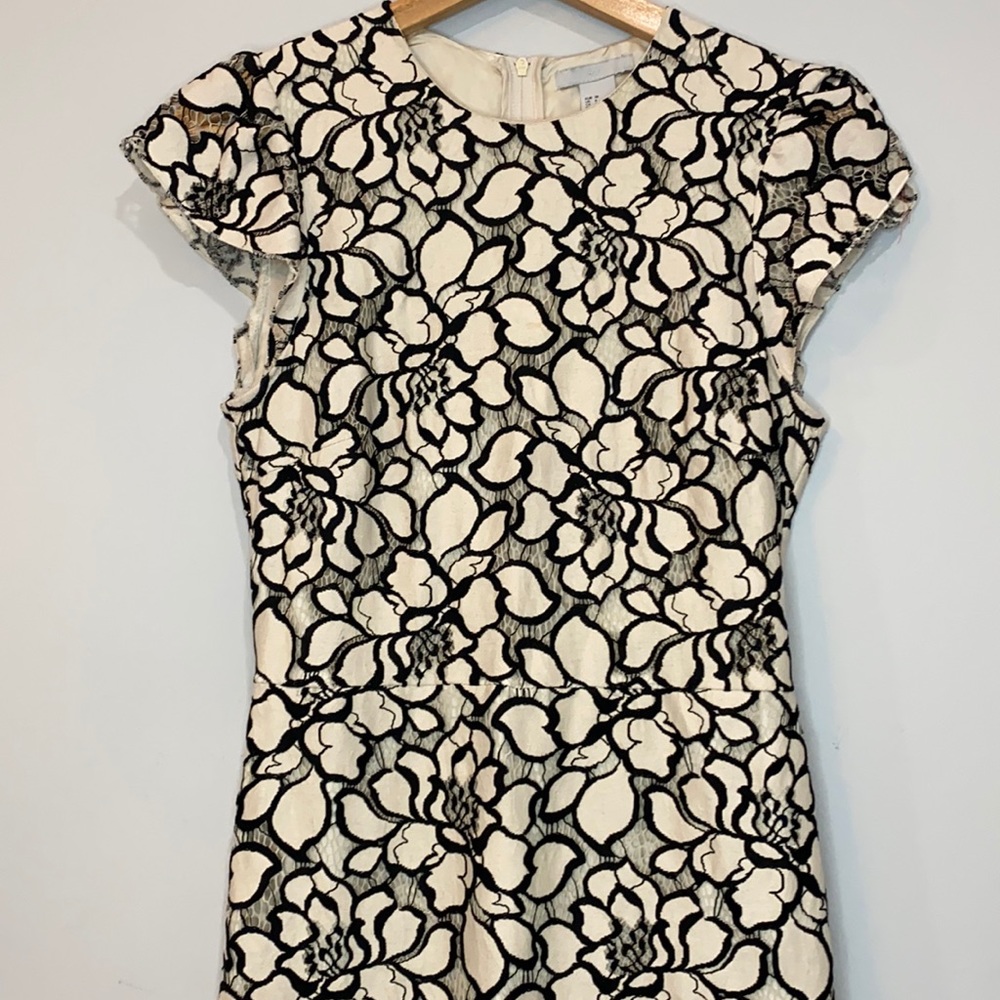H&M Cream White & Black Lace Floral Pencil Dress